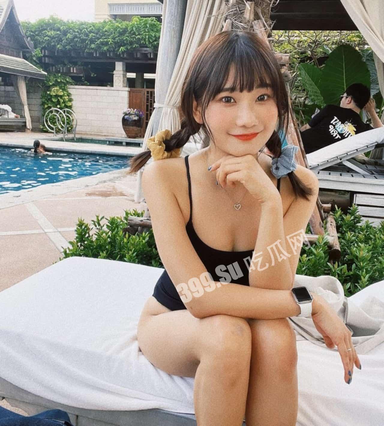 台湾 YouTuber 爱莉莎莎 坐拥123万粉丝油管人气主播爱莉莎莎今日在一场温泉直播走光露点上热搜-4
