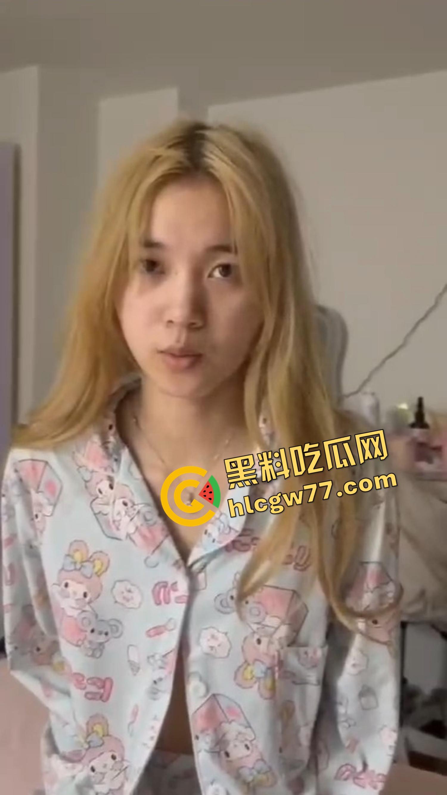 重庆高颜值女网红一边装处女一边玩出轨，两段说辞打脸， 一次出来卖和第二次出来卖的故事？-15