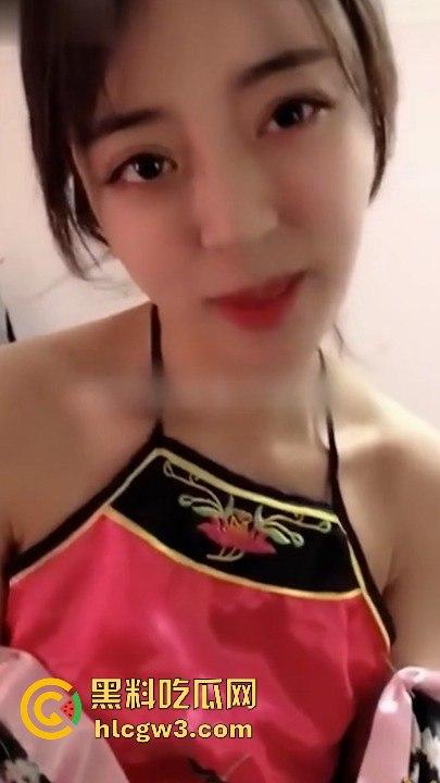 安徽梦飞传媒公司性感女主播 陈兰 婚内多次出轨 被老板狠狠输出秒变领导专属性奴!-1