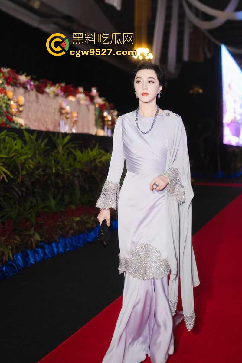 范冰冰马来西亚拿督勋衔，想起苹果本色出演真操，内娱天花板女演员，让我们重温一下哪个苹果的删剪片段！-9