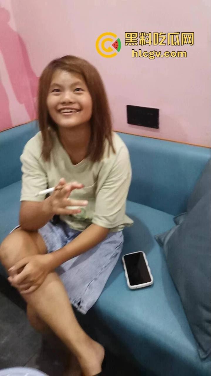 瓜友花200元快餐吃到蓝色妖姬!未来身价翻10倍成『叶柯』,200到2000的跨度很牛批!-4