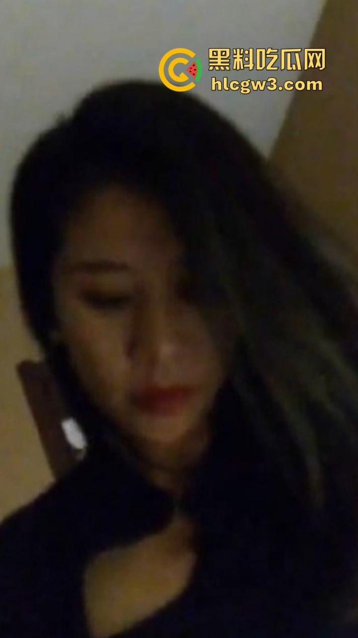 398找技师打飞机 98号人妻少妇手活太绝几下就弄出来 周末了瓜友们加油站安排上了吗?-7