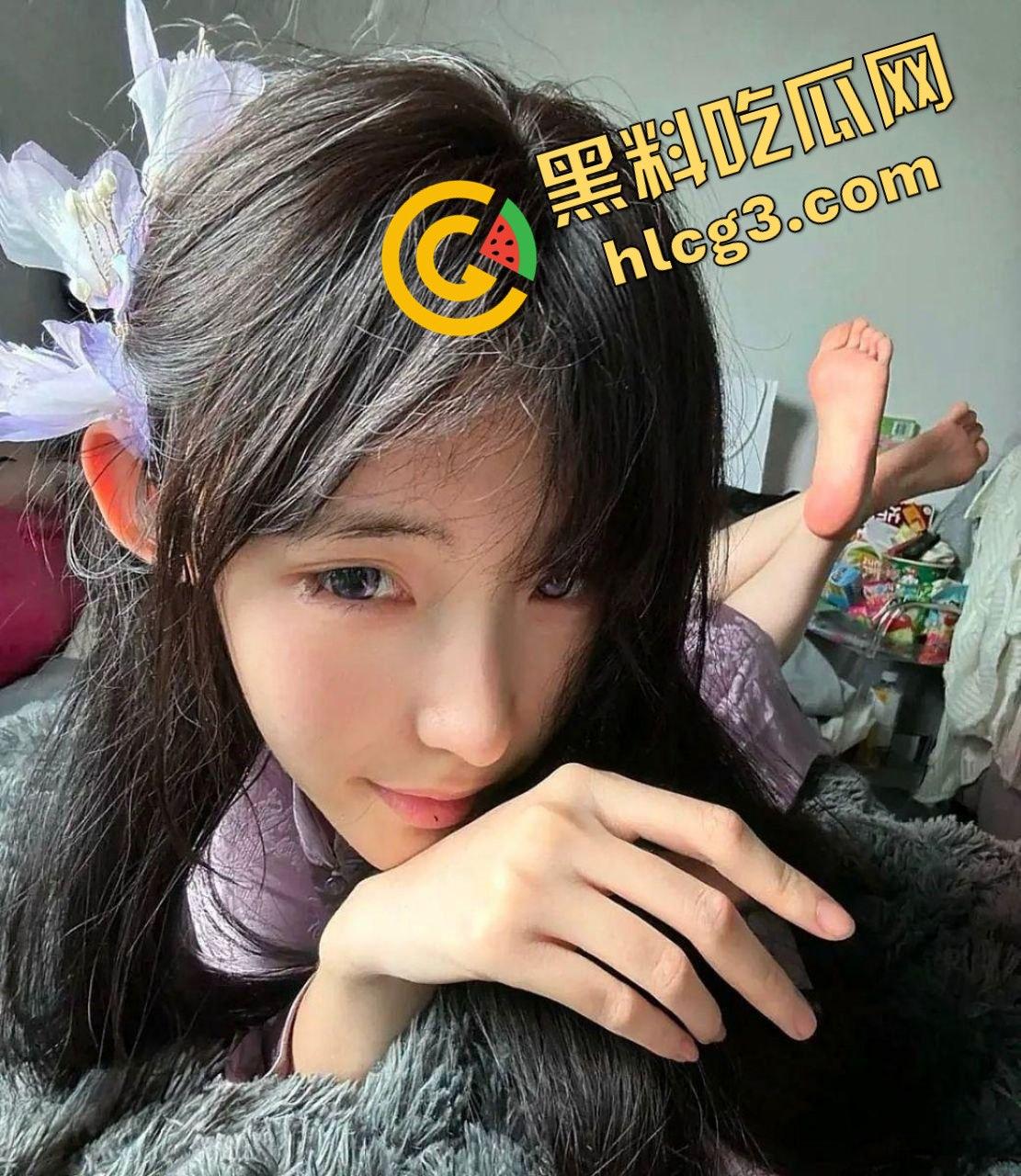 抖音12万粉仙女反差大曝光!校花级网红『张人o』自曝自慰,口交自拍超长视频震撼泄密!-12