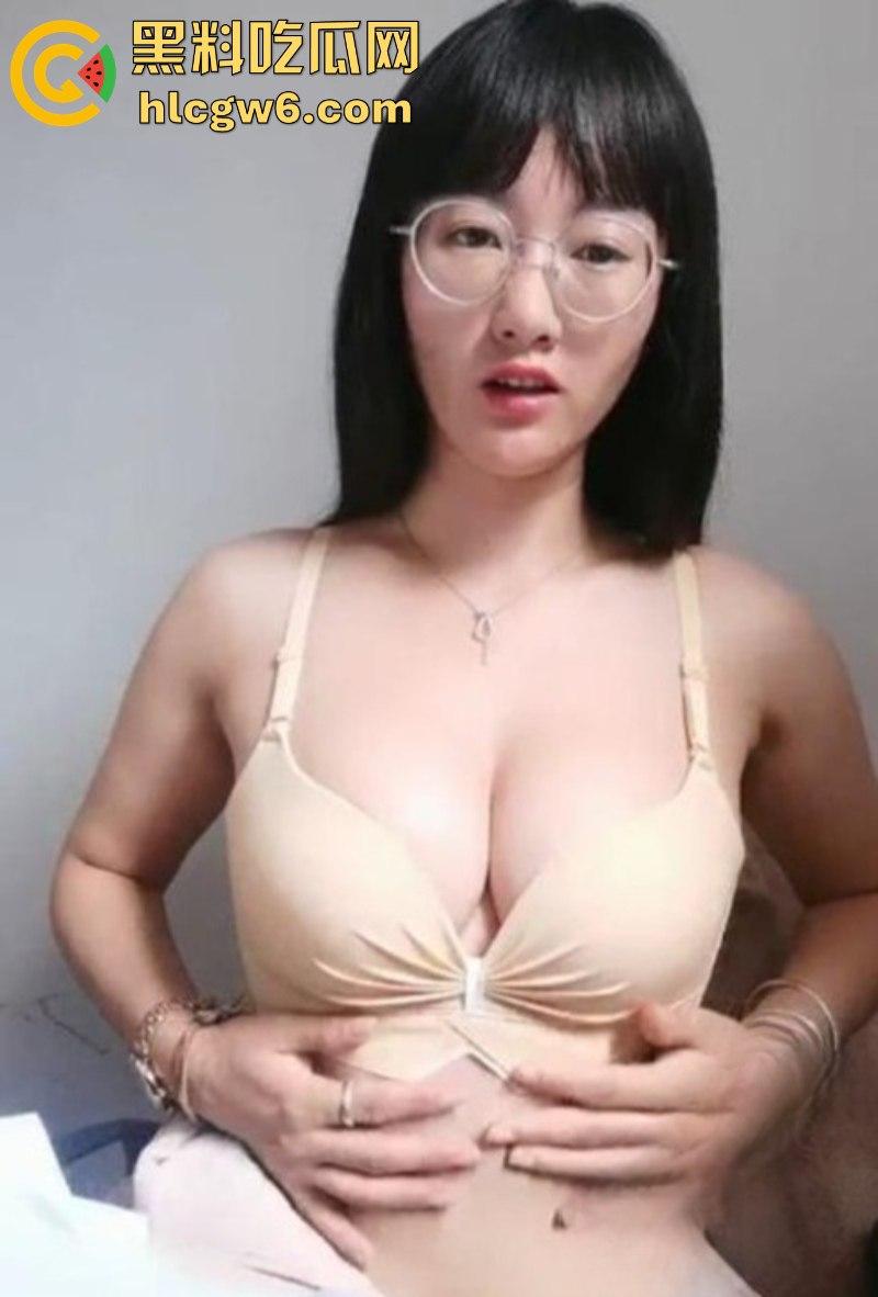 云南昆明办公室老师【色色的老湿】下海卖身还贷 办公室内直播自慰 极致反差与骚气十足！-8