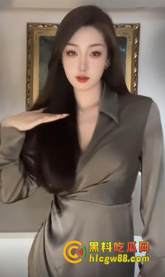 辽宁『小福神lulu』直播卖海参，老司机集体开车，榜一大哥豪掷10万，线下直接扒开丁字裤草！-2