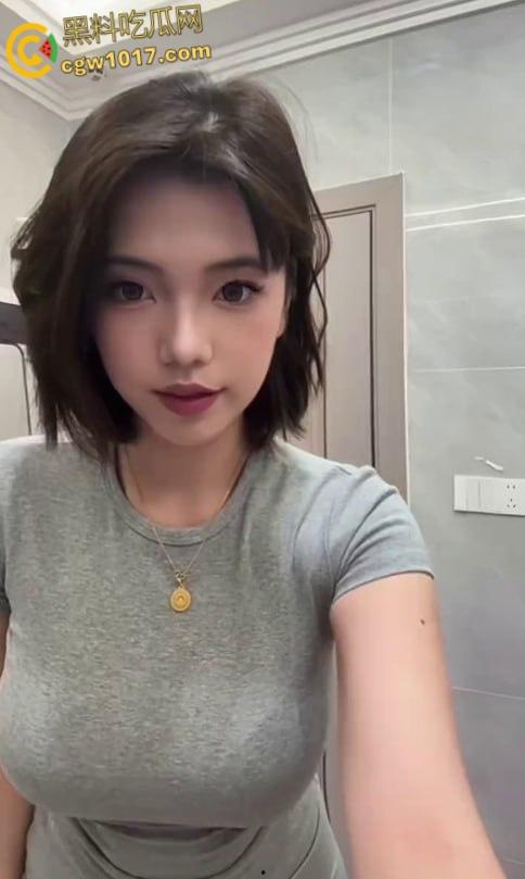 抖音擦边女网红【healerTT】 淫装加身玩假屌插穴，木瓜巨乳随节奏弹跳，堪称福利界性感炸弹！-3