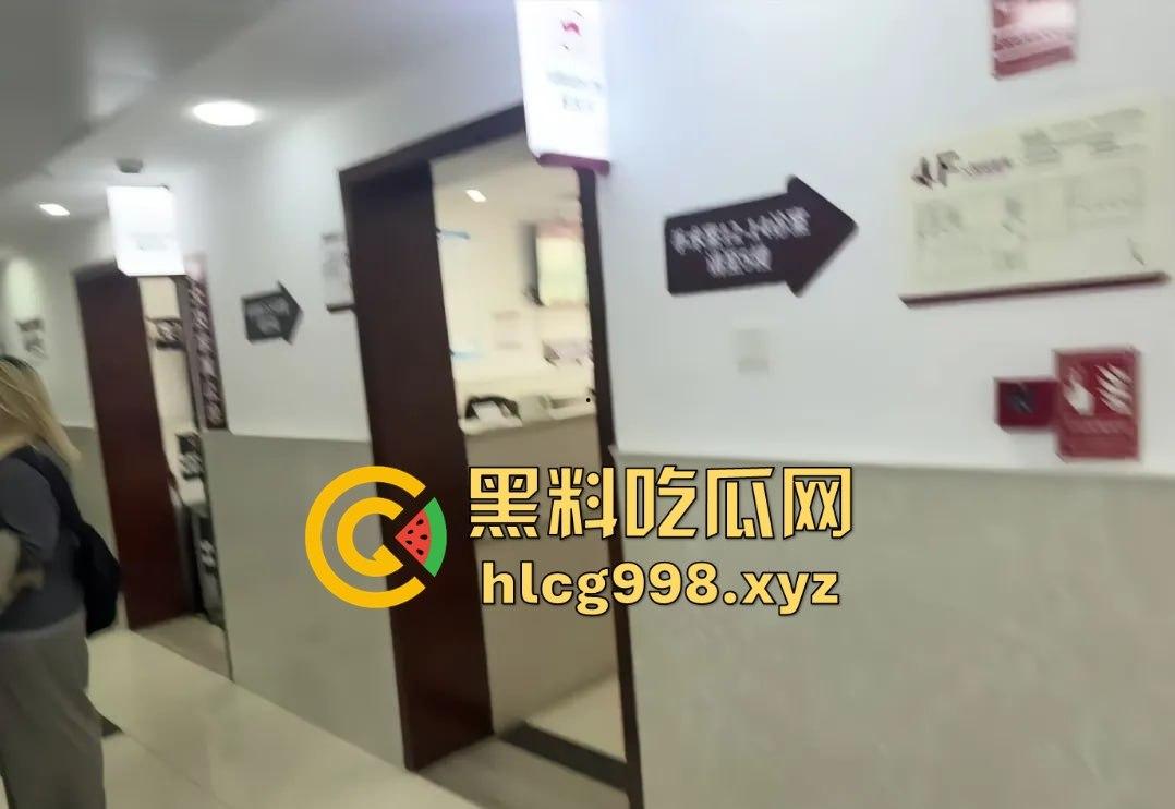 从陈冠希变张柏芝？『童锦程』被『奶味仙女』偷拍怒发8条抖音回击牛子不小！杭州金手指诞生了？-17