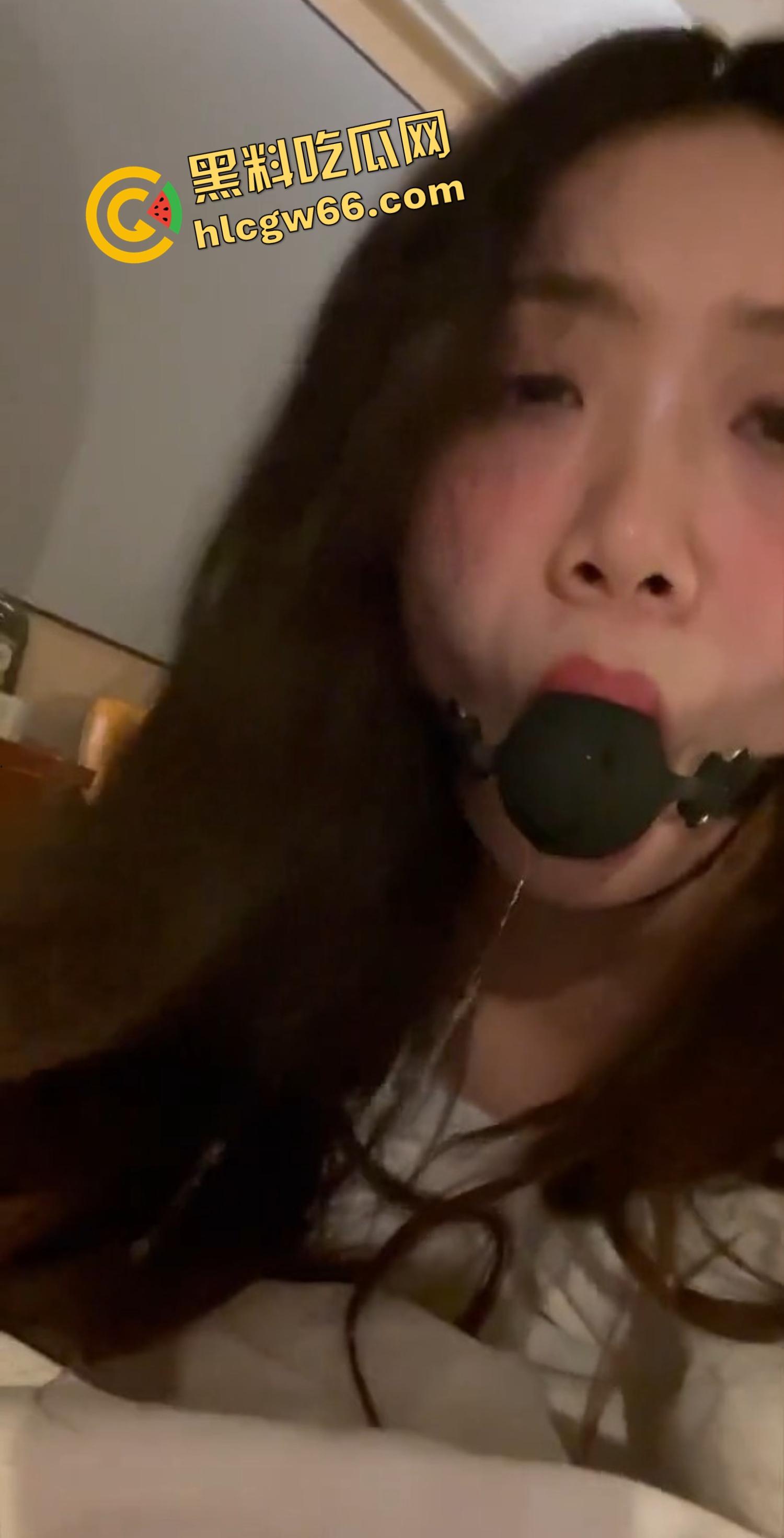 成都嫂子『赵美敏』变态偷情曝光,温柔少妇被小叔子操成母狗,内射菊花口交玩SM,骚逼爱虐喊刺激!-10