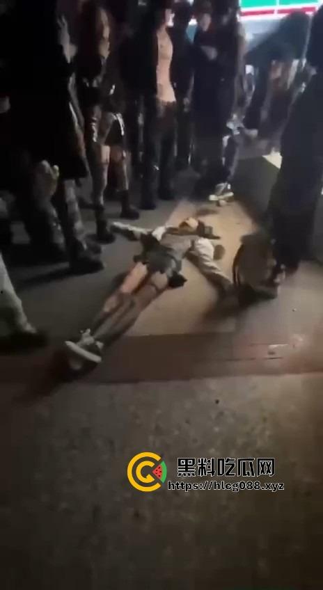 广州TRAP视觉OD音乐节大瓜，小妹嗑药嗨过头把自己嗨死，闺蜜摸胸扯丝袟还玩飞人，OD群体直接嗨进棺材！-9