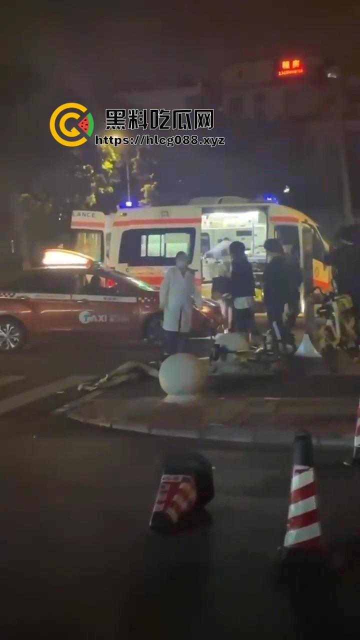 广州TRAP视觉OD音乐节大瓜，小妹嗑药嗨过头把自己嗨死，闺蜜摸胸扯丝袟还玩飞人，OD群体直接嗨进棺材！-13