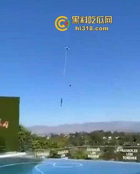 猎奇网黄！老外创意想法之无人机拉扯跳蛋，海边别墅裸体实验，没想到无人机这么给力，给女子爽到了！-9