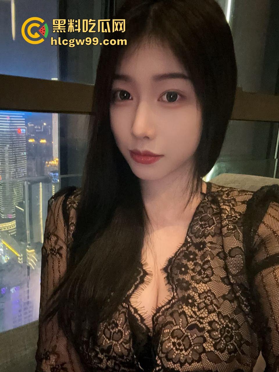 约炮大神真实约操  长沙天心区八字奶骚鸡『林思雅』验货发自拍展示极品大雷淫荡舔奶头！独家流出！-2