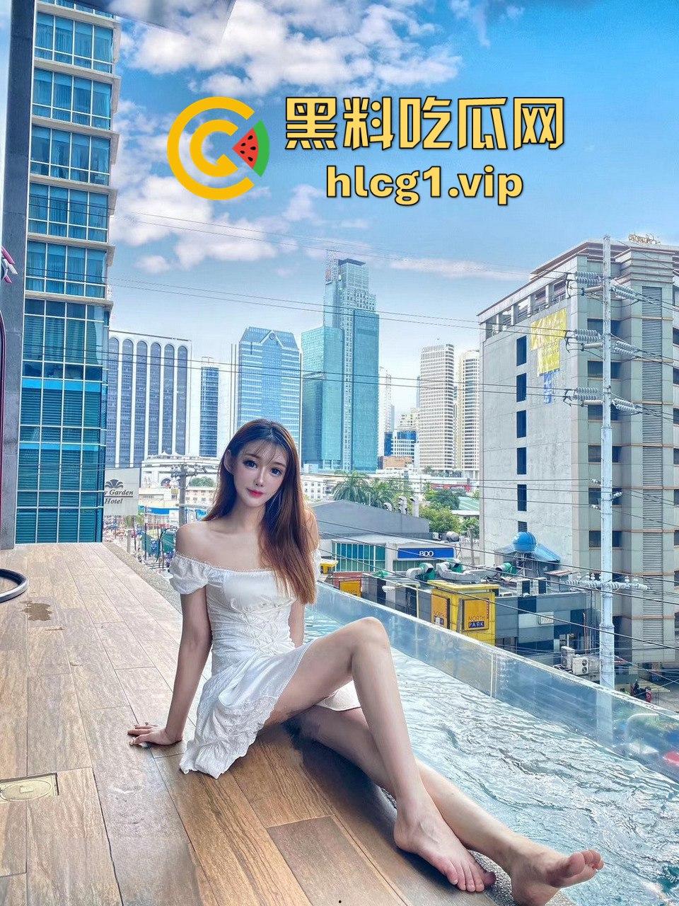 独家泄密！网红模特私密做爱自拍曝光：激情时刻全程录下，口爆、骑乘、疯狂吸吮让人目不转睛！-6