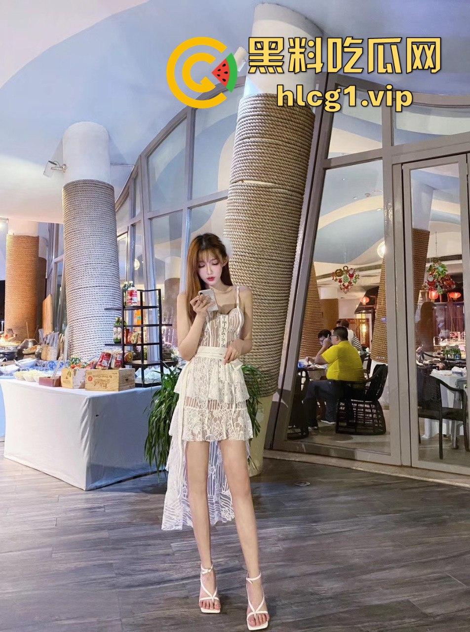 独家泄密！网红模特私密做爱自拍曝光：激情时刻全程录下，口爆、骑乘、疯狂吸吮让人目不转睛！-7