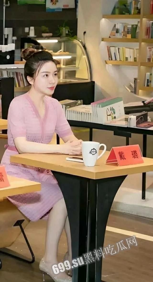 扬州副市长和副局长戴璐的瓜!扬州商务局副局长戴璐与副市长 婚房多次偷情被老公录像曝光 【40分钟视频】-2