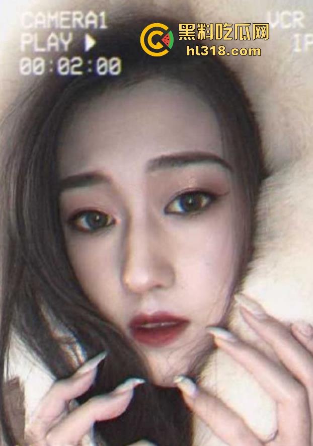 土豪重金包养，哈尔滨工业大学性感学妹【杨绍琳】颜值高身材好，奶子也大后入狂操，内射口爆样样精通！-1