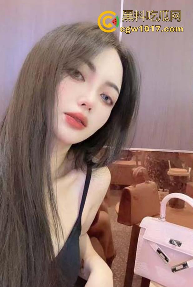 强行猛操骚逼房东姐姐,满满的精液全部射进房东的阴道里了,这次的强奸是最畅快淋漓的一次!-3