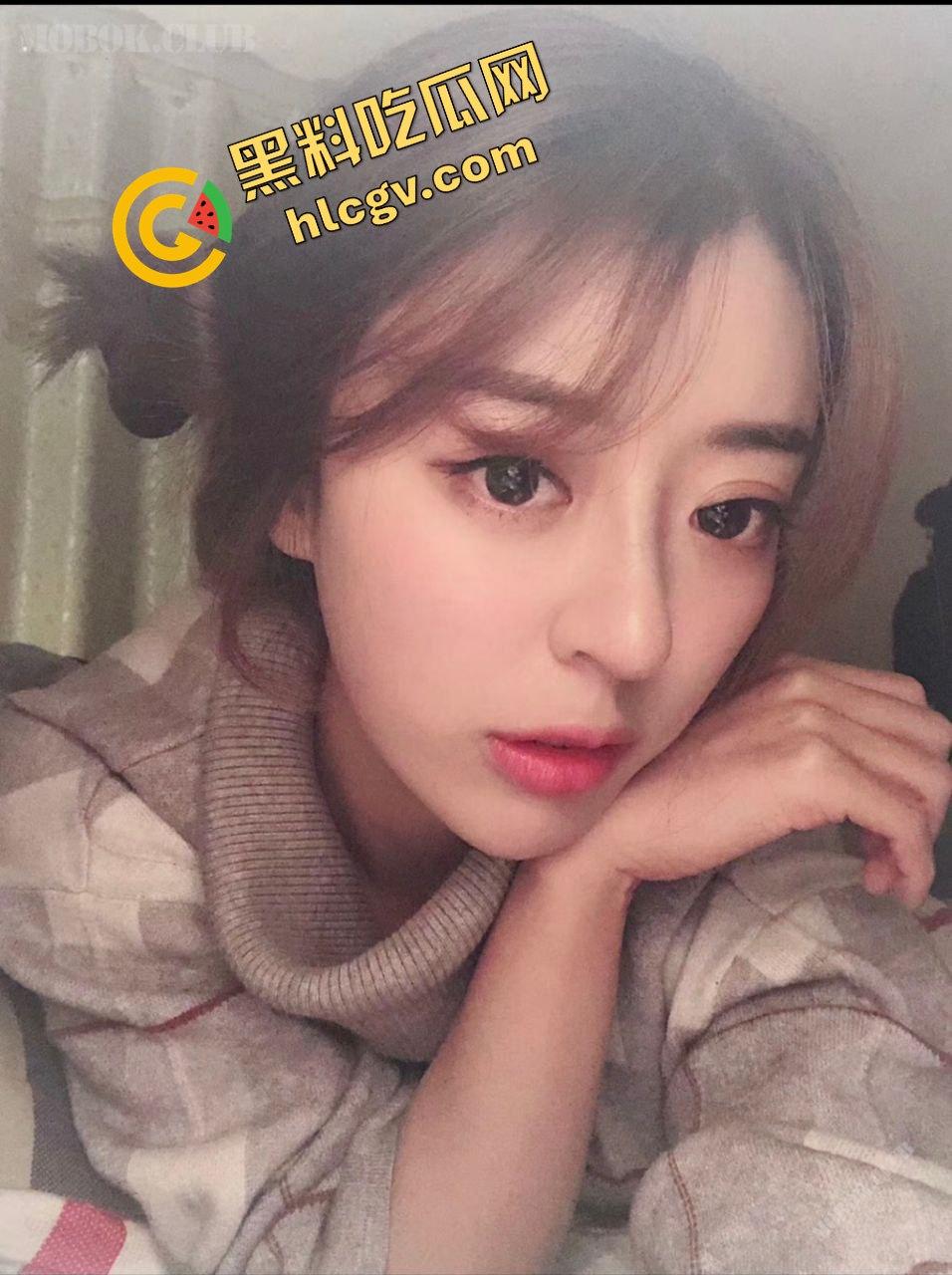 抖音高挑身材清纯御姐【叁月芹菜】早期与土豪大哥激情做爱 惨遭泄密 独家曝光流出！-3