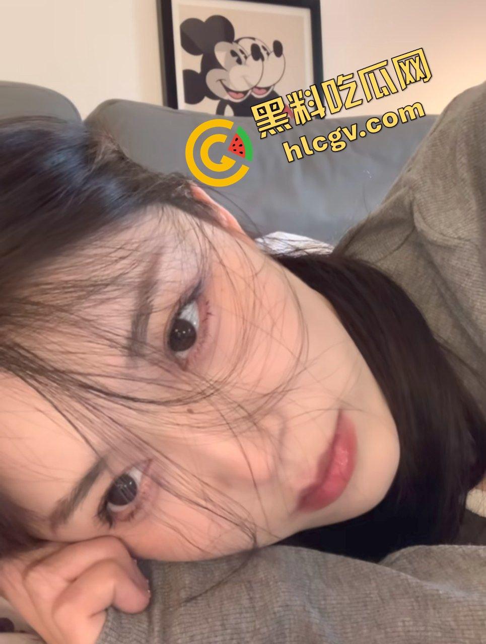 抖音高挑身材清纯御姐【叁月芹菜】早期与土豪大哥激情做爱 惨遭泄密 独家曝光流出！-8