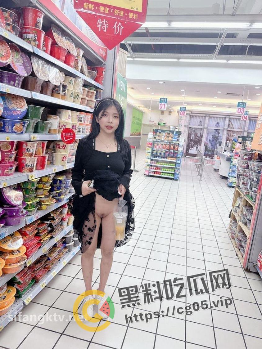 大学生外卖媛【李婷】被包皮阳痿变态金主户外调教 露出 喝尿 扇耳光 打的遍体鳞伤 8v合集-4