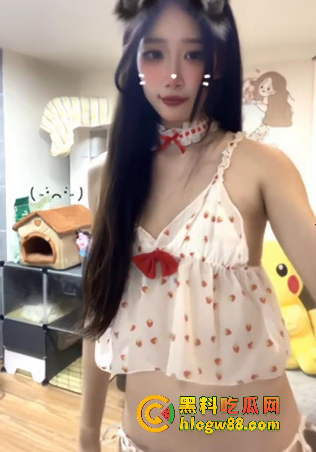 舔狗充钱才看的骚逼裸舞,这里全网白嫖,抖音封杀的性感热舞大秀,这里限时免费撸到爽,错过就亏大了!-3