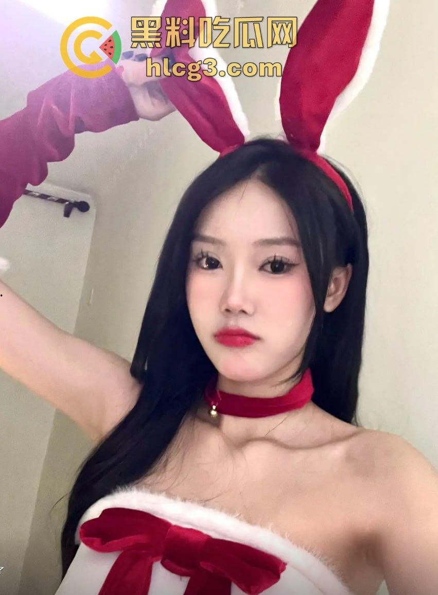 抖音主播『核爆肘子』直播遇到搞笑男大,说要看入学通知书?实则是入穴通知书!-10