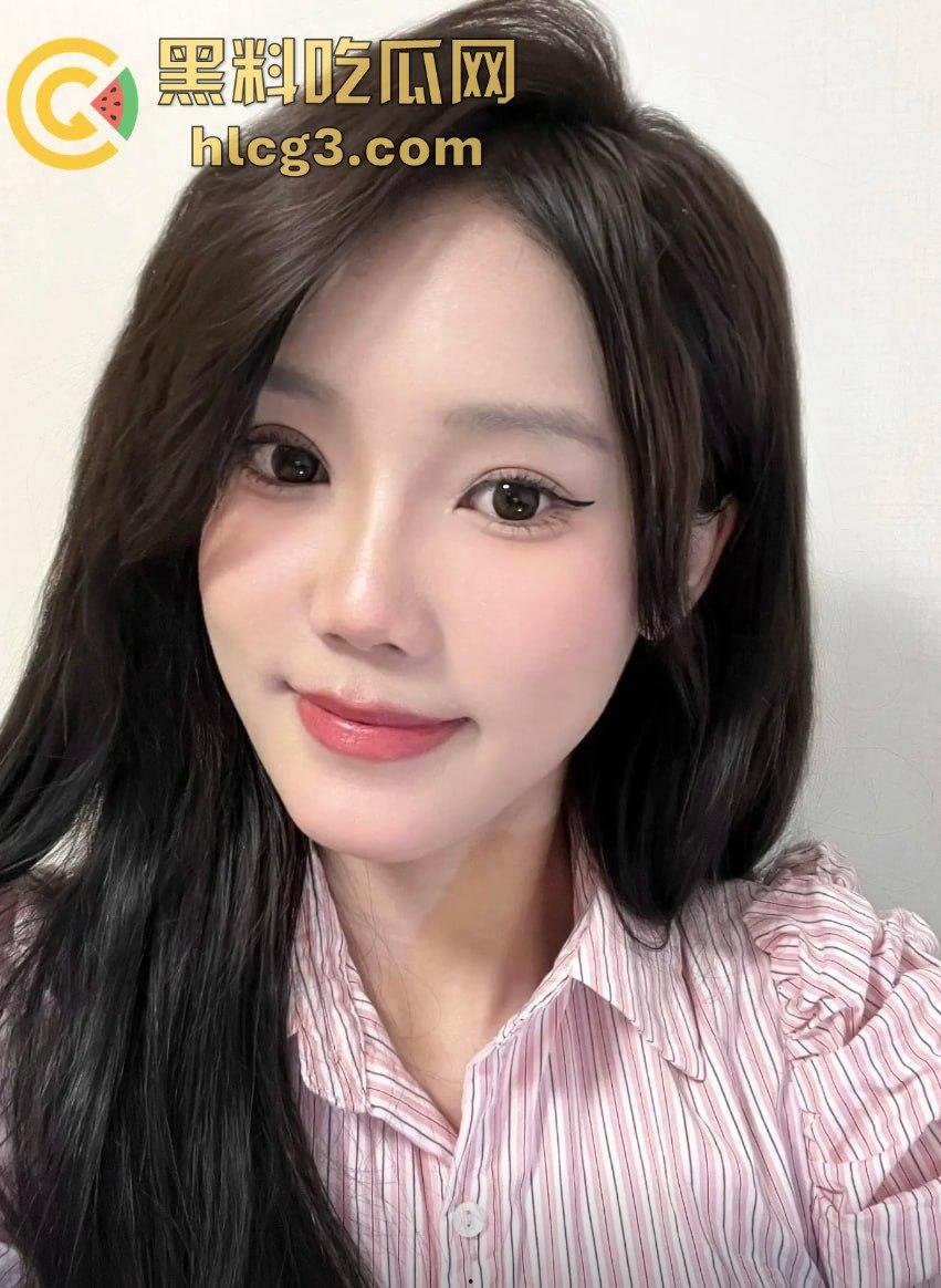 抖音主播『核爆肘子』直播遇到搞笑男大,说要看入学通知书?实则是入穴通知书!-11