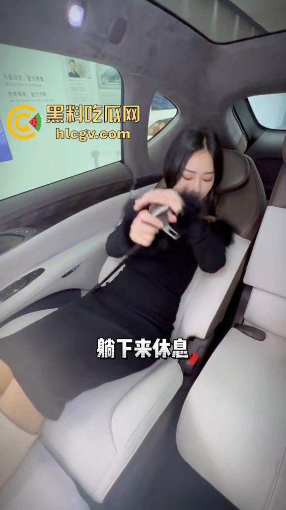 瓜友投稿提新车还得见血？智己测评见鸡血，婆婆竟找神婆做法，这年头唯物主义去哪了？-9