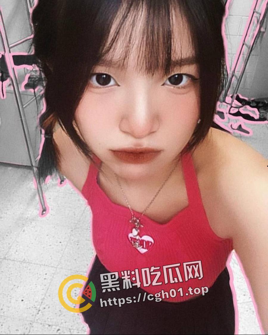 海南中学高中生校花的自慰日记 粉嫩鲍鱼含苞待放 果然年轻就是资本-7