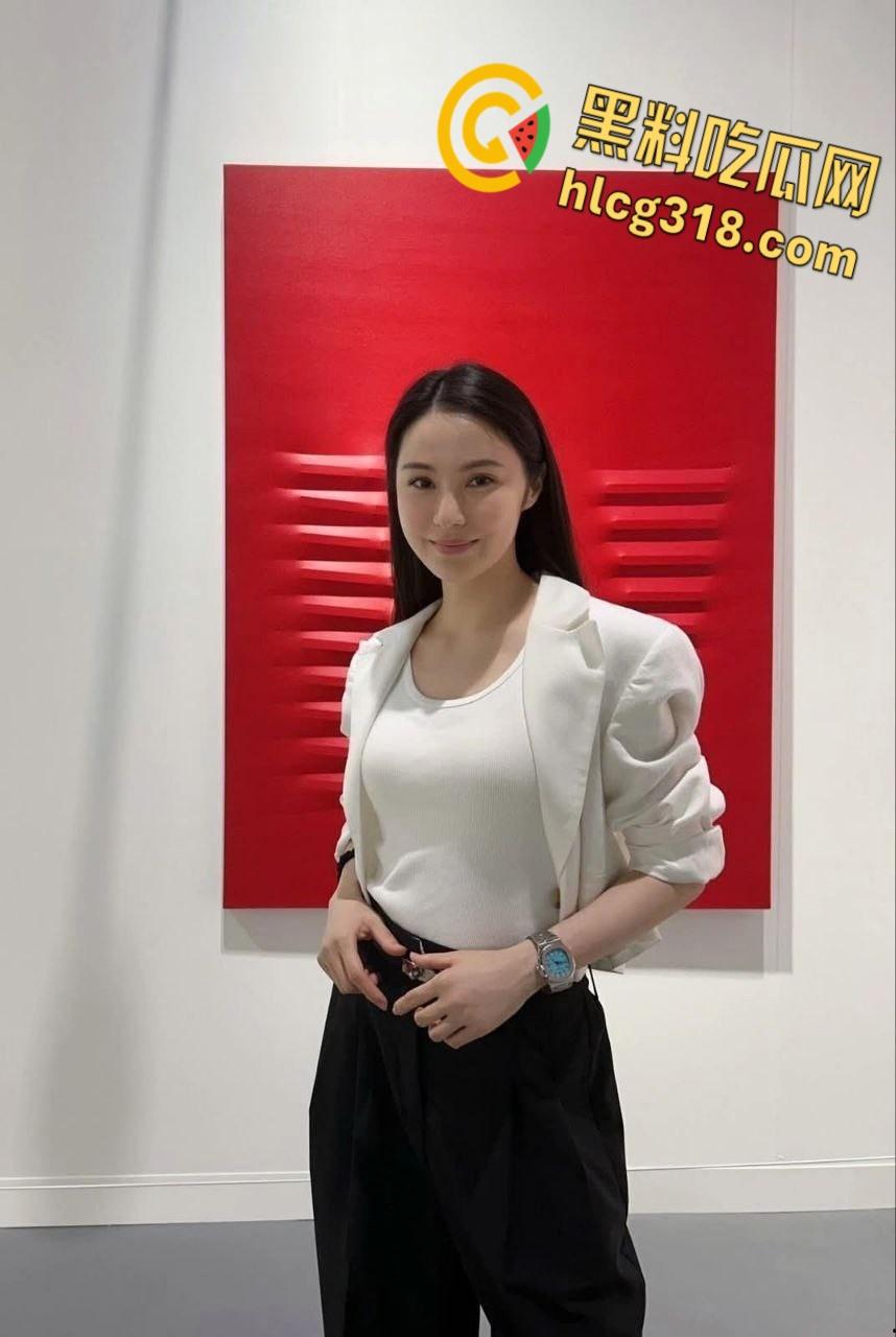 香港中文大学气质御姐【郭碧乐】,毕业后高管白领寂寞自拍,美乳大长腿主动女上尽显完美身材 !-3