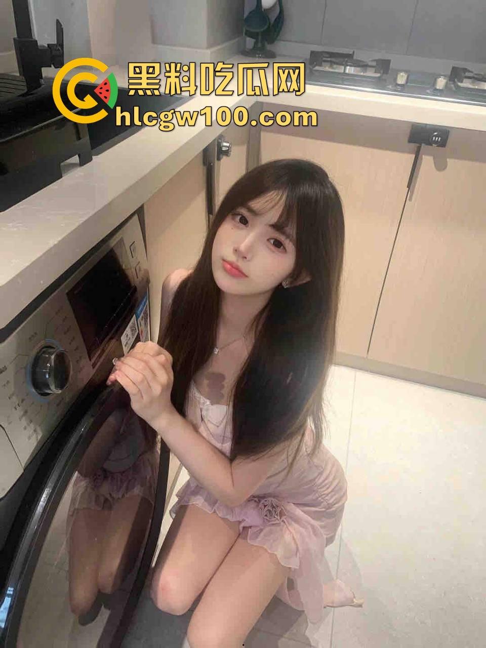 陕西酒店00后前台骚妹子『 蒋可冉 』直接成瓜友御用炮友，干完不粘人骚到骨子里，随叫随到谁用谁爱上！-7