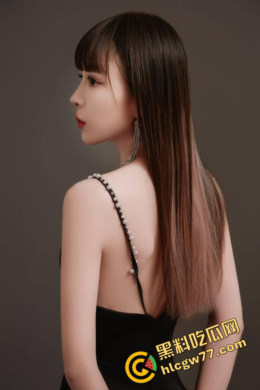 武汉大学特聘副研究员化身泰迪，师生恋睡学生同事来一发家长中转炮、连商店老板娘都没放过！-25