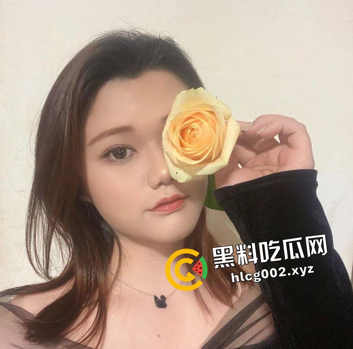 深圳电大微胖女大学生 文具塞逼勾引网友 口活一觉 蛋蛋都要吸出来了-3