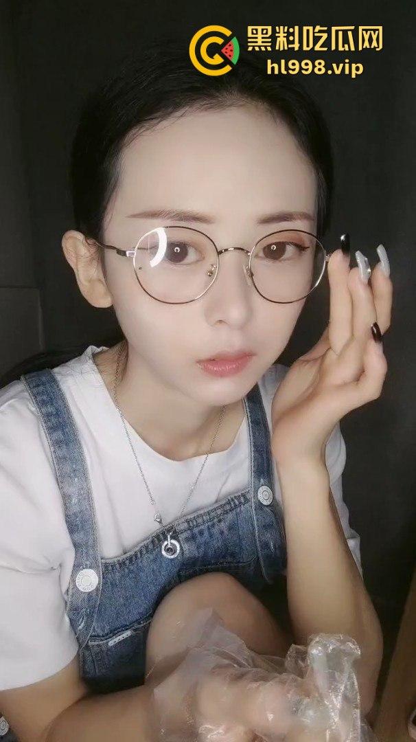 瓜友约炮安徽六安信息大学『孙甜甜』，日完才知是生化母体，幸好不是无套不然得一手HPV！-8