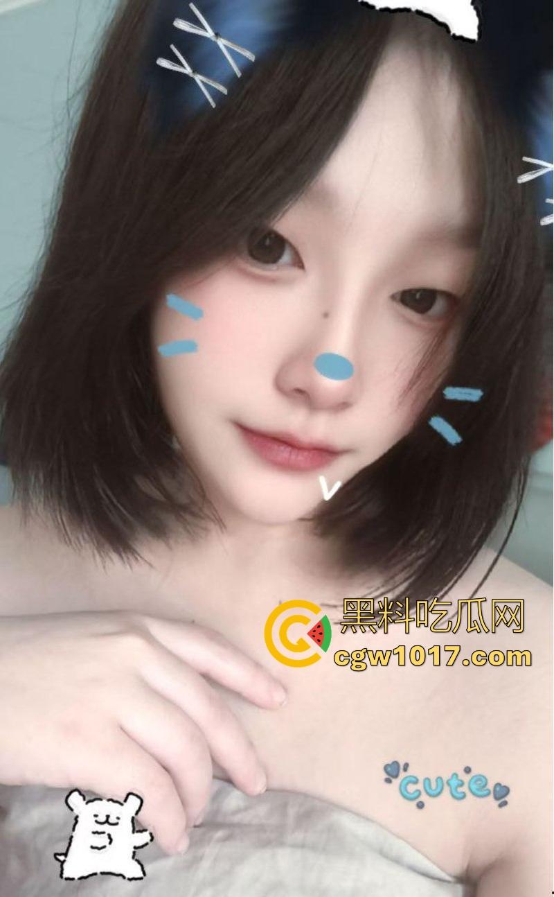 湘潭大学清纯反差学妹【林玮君】跟男友做爱视频曝光,纤指探粉嫩骚穴,雪臀高翘后入猛插,从嫩妹到炮架的转变!-2