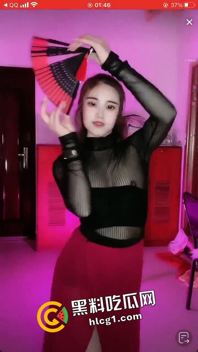 直播露点闪现大合集！擦边到极限就是露点 朦胧产生美啊-5