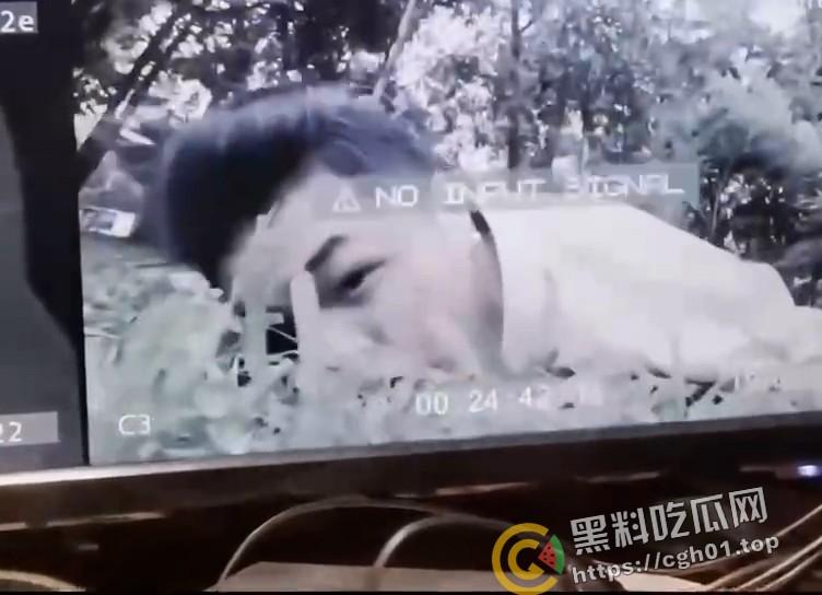 电影级别捉奸！多机位监控让隔壁老王无处遁形 窗户上电网老王翻车 这就是艺术啊-8