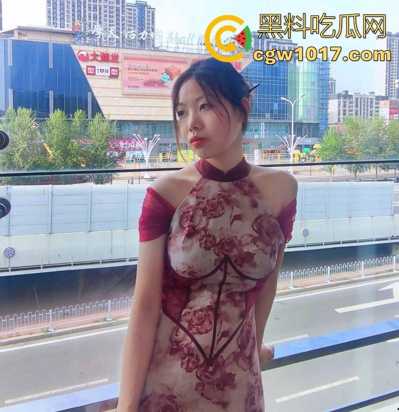 soul约炮长沙师范学院音乐系母狗【李悦】微胖巨乳魔鬼身材，性欲强如洪水猛兽，湿漉漉骚逼吞噬每根巨屌！-2