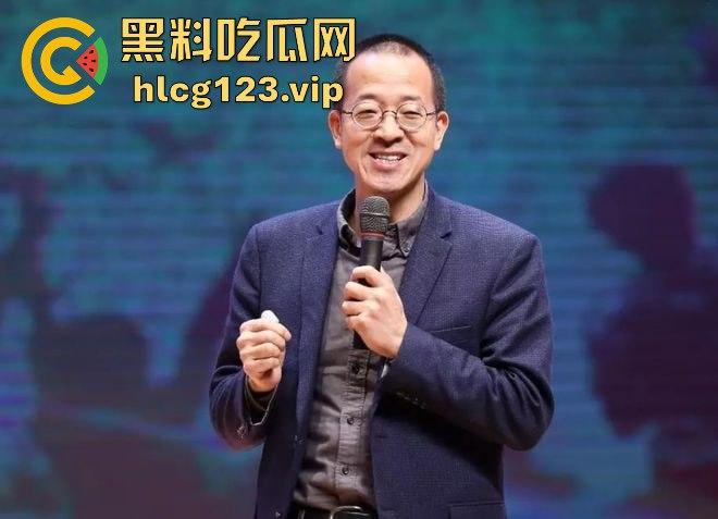 国庆热瓜!东方甄选又双叒叕爆炸了!小圆被俞洪敏和明明联手爆操,资本的力量就是共享年轻骚逼!-4