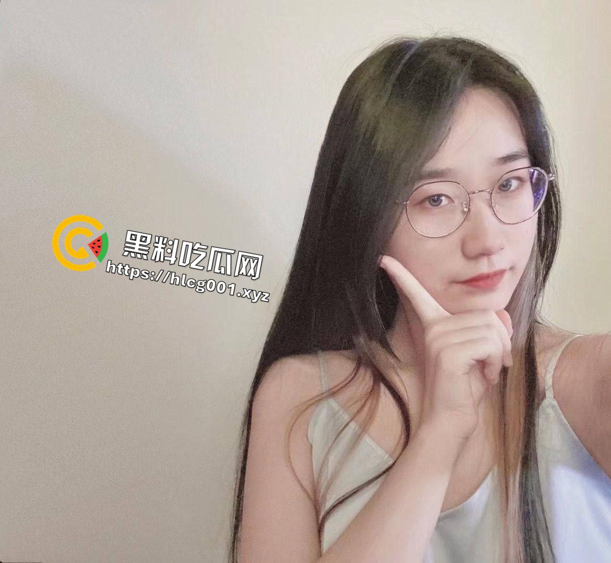 投稿爆料  网调南京音乐系反差母狗 自拍抠逼淫荡大学生 妥妥母狗一只-18