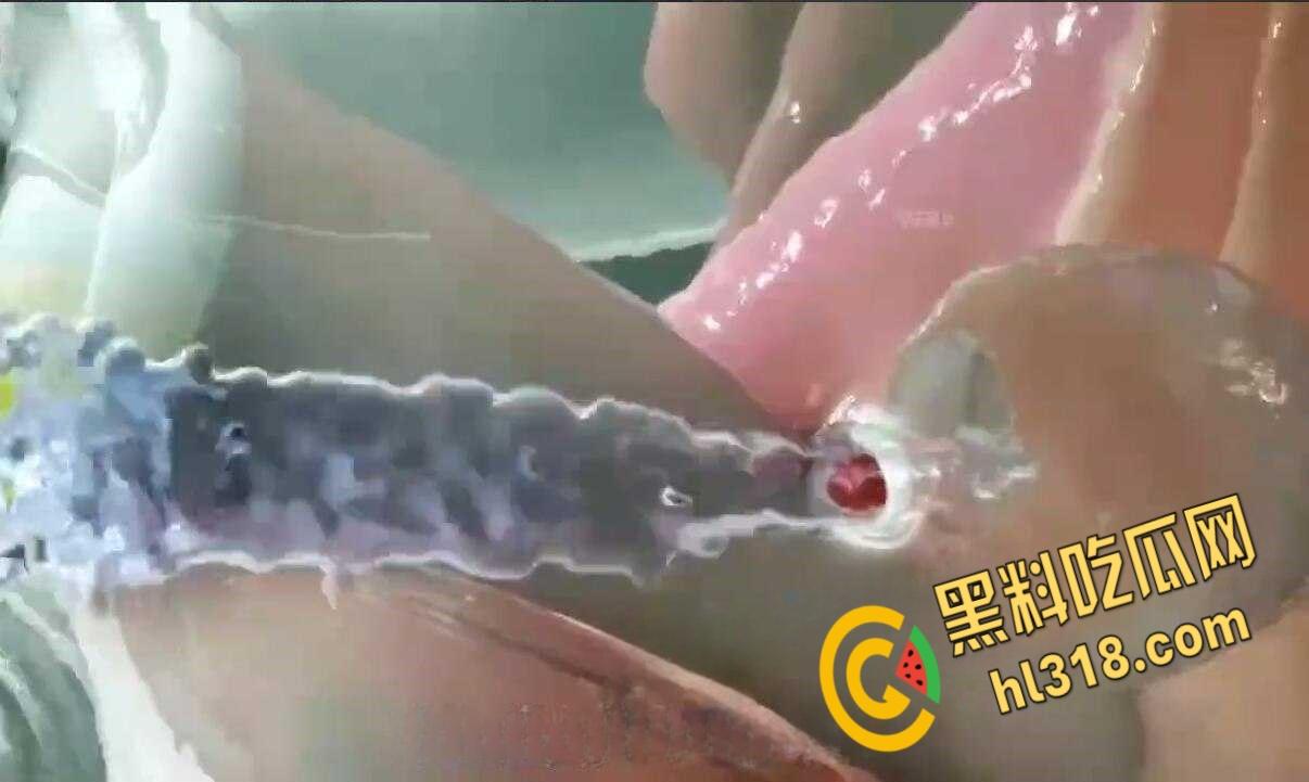 性爱科普揭秘，性高潮时潮喷的液体究竟是什么？带你看尽私密快感，想想谁被你操到高潮喷射 ！-7