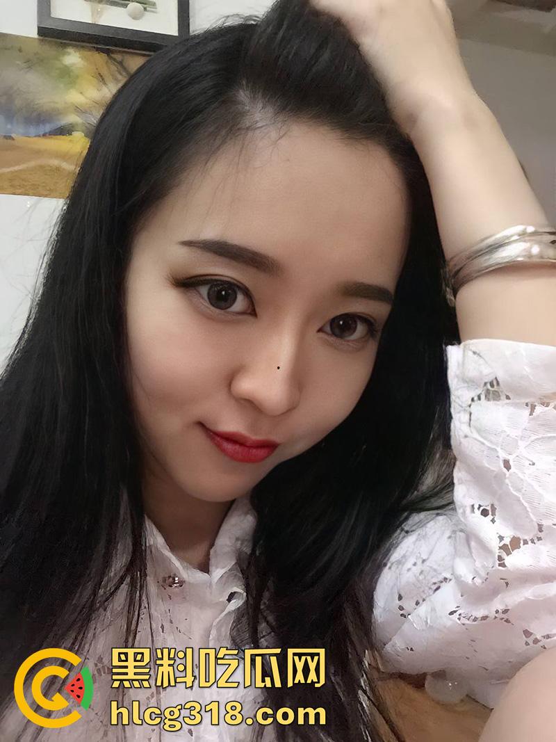 浙江杭州刚新婚的淫妻【吴梦雪】，做护士的肥臀母狗，和主任医师偷情，被老公发现曝光！-4