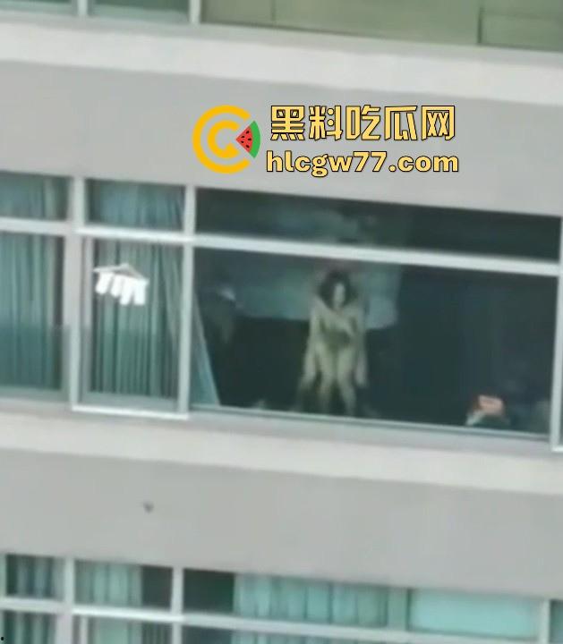 狗男女不拉窗帘激情性爱 窗前站立打桩爆操 全过程被对面楼瓜友偷拍记录!-3