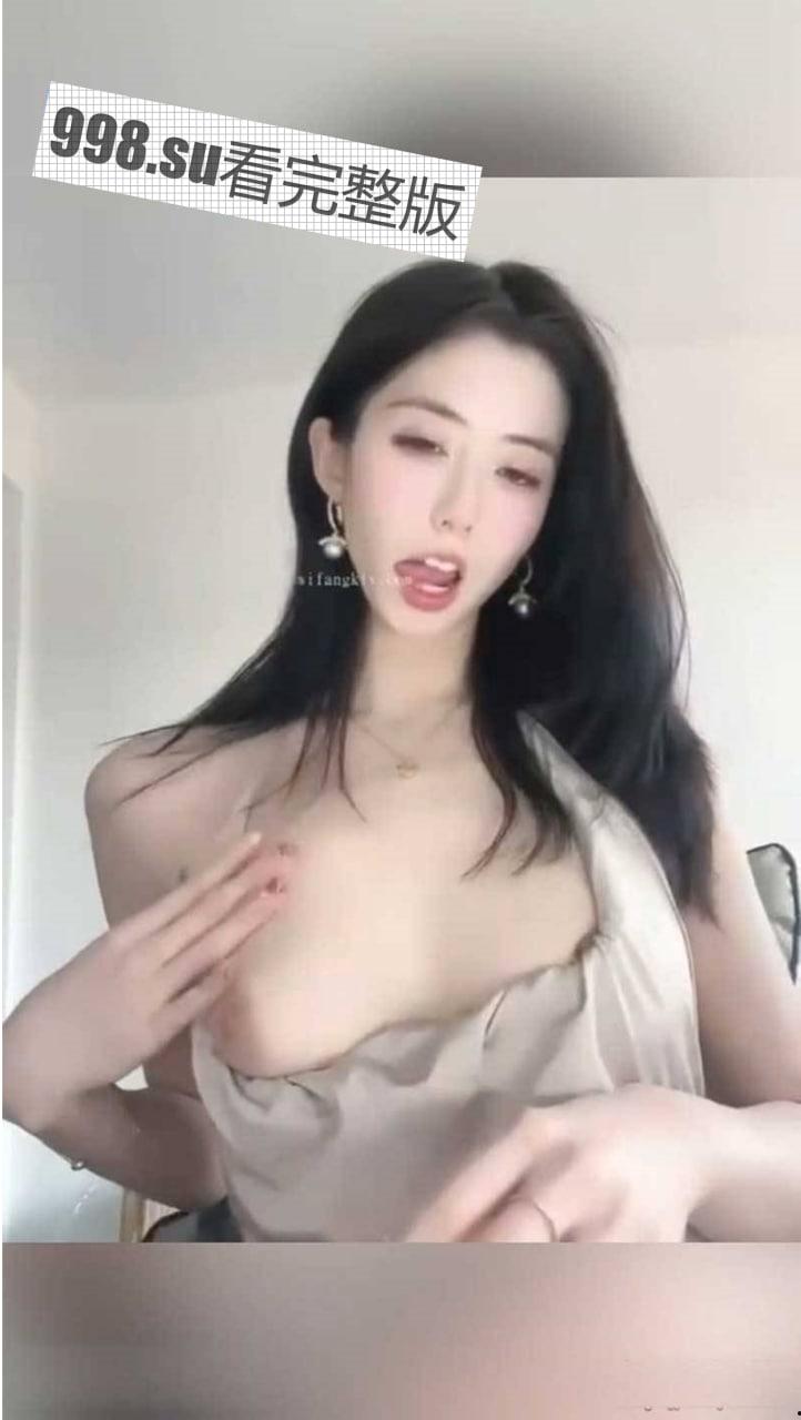 花椒超美女神鱼鱼不甜 屌丝的女神 榜一大哥的精盆!-5