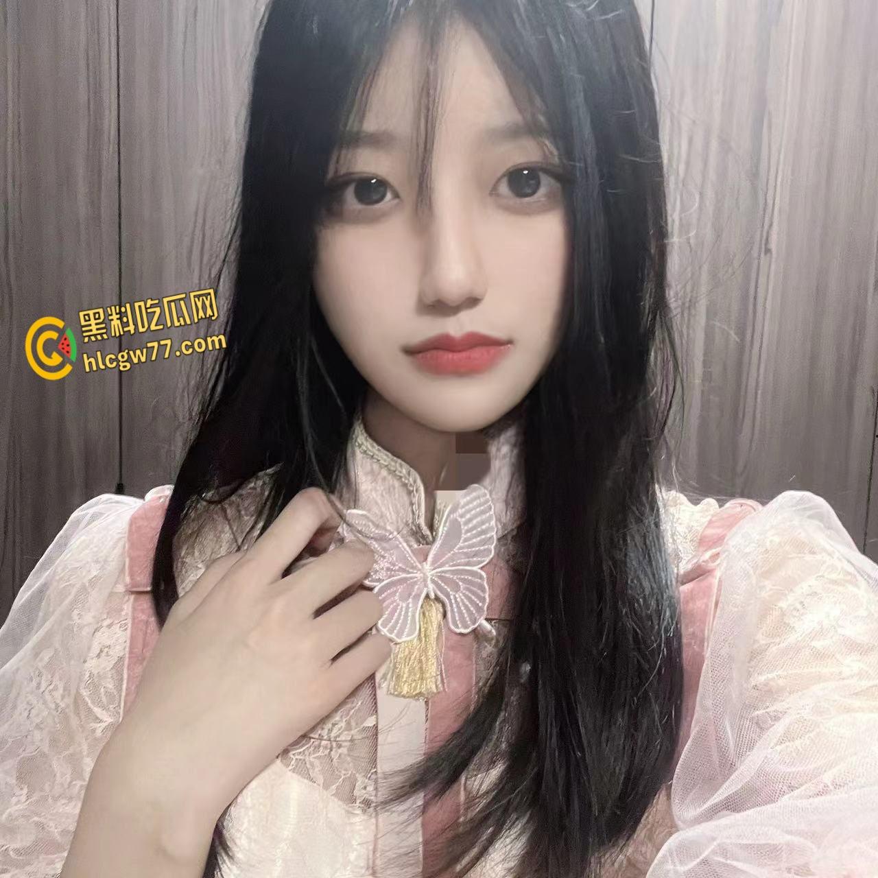 清纯JK萝莉雪代巴,金主网调反差母狗,短裙自慰聊天记录骚到爆 !-8