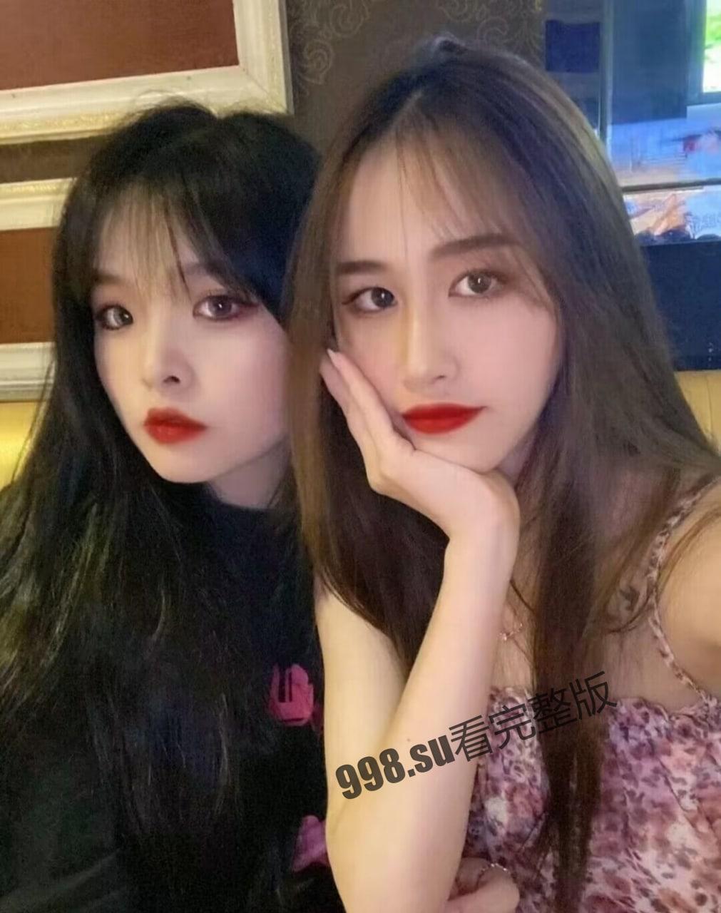 标题 云盘泄密！超精品泄密高颜值反差 上海剑桥学院美女大学生薛翊宁 性爱图影泄密流出-3