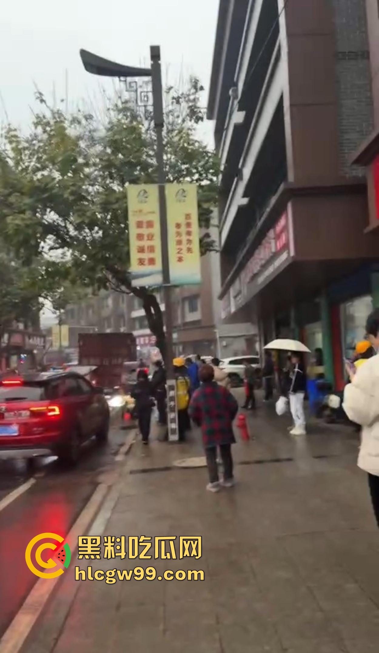 四川男子情感纠纷双杀狗男女,跨省捅死一对夫妇后自残,绝不手软只报仇不伤无辜!-5