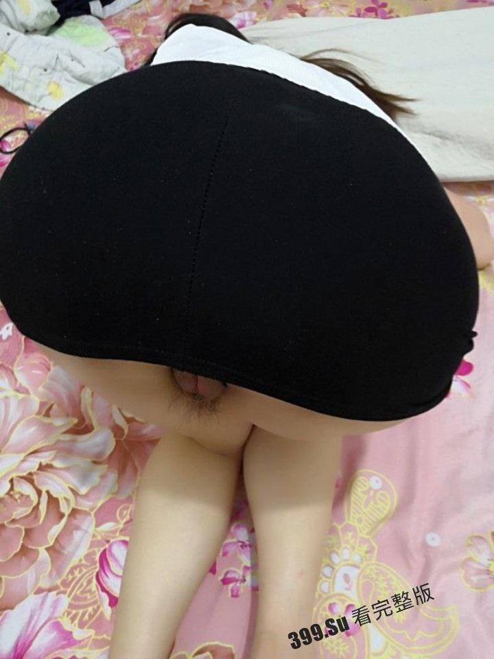 山东聊城 绿帽癖丈夫 投稿其做房产中介老婆同单男的3p淫乱视频，附媳妇详细个人性爱信息和癖好-2