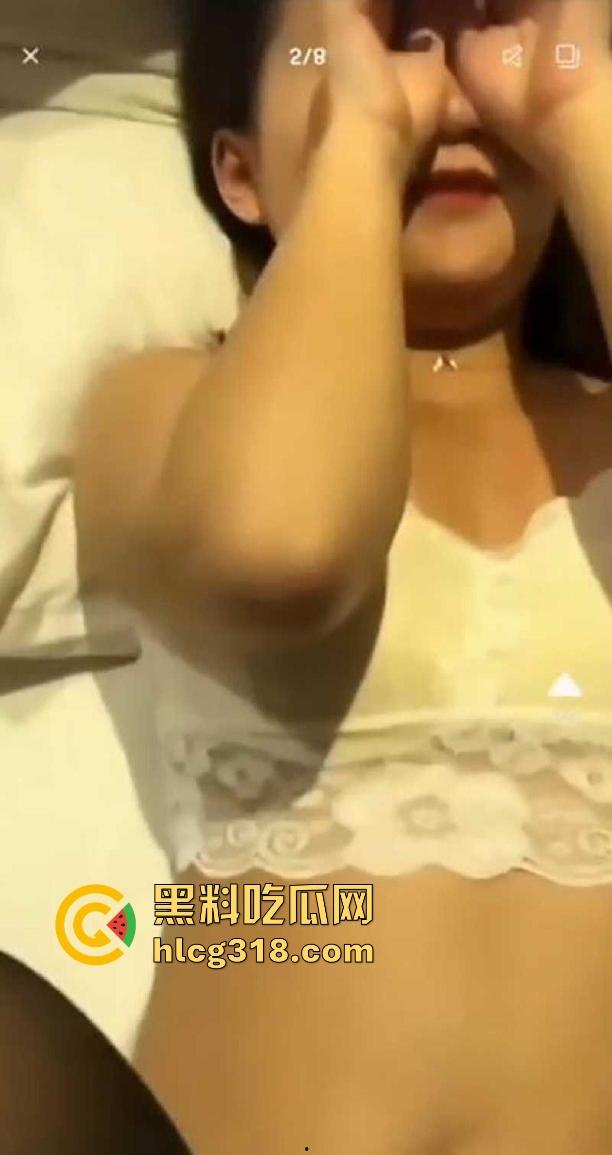 淘宝也能看片?淘宝一连衣裙商品评价区惊现买家做爱视频,买家秀没审核员的吗!-1