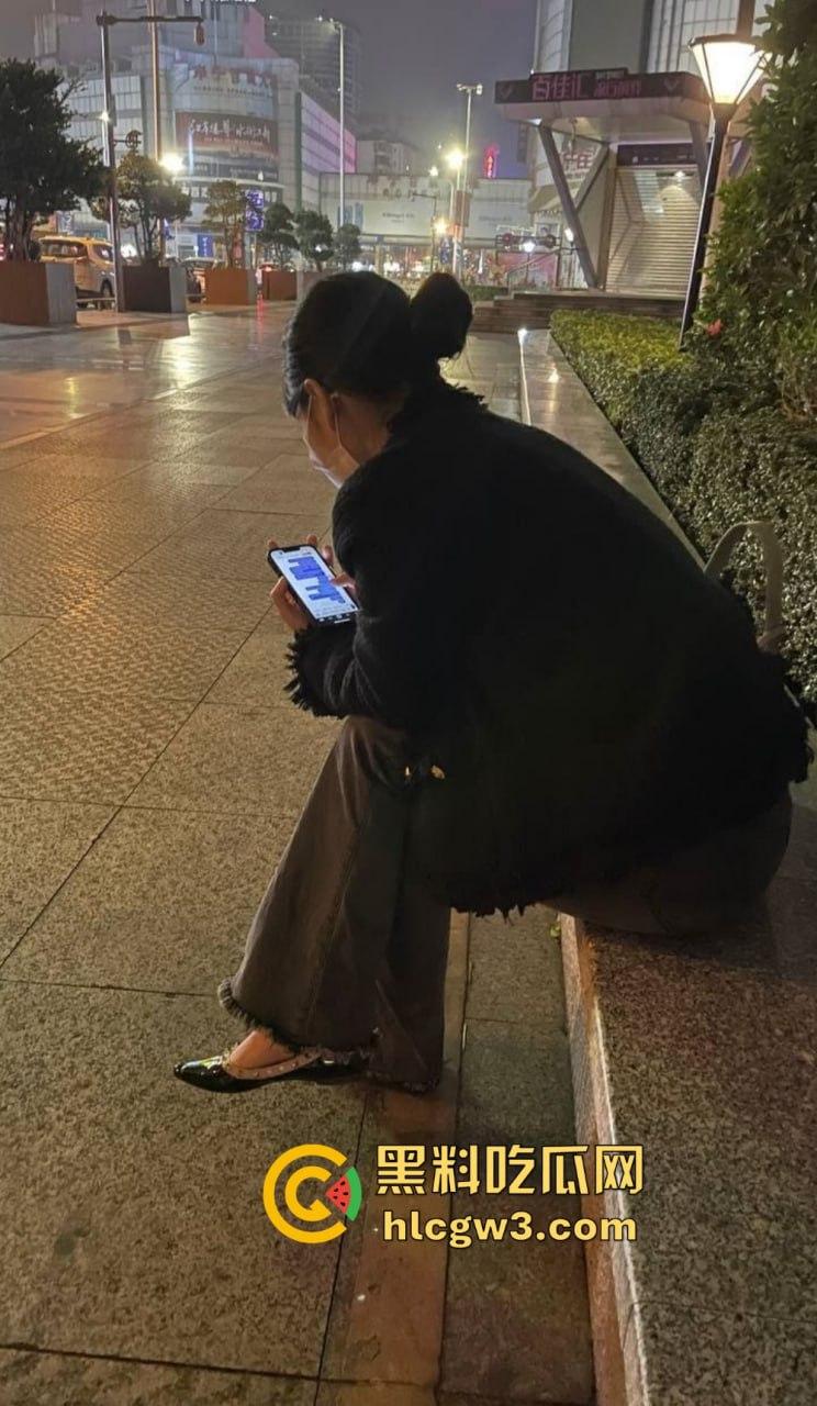 约炮大神乾隆六下江南 三天调教三个妹子，各种极品尤物让人直呼男人楷模公鸡战斗机 怎么才能学到精髓？-29